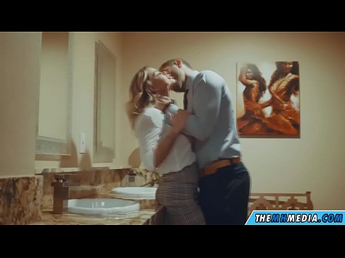 ❤️ Калі грудастая бландынка спакушае цябе ў грамадскім туалете ❤❌ Анал відэа у порна be.purchasexz.top ☑